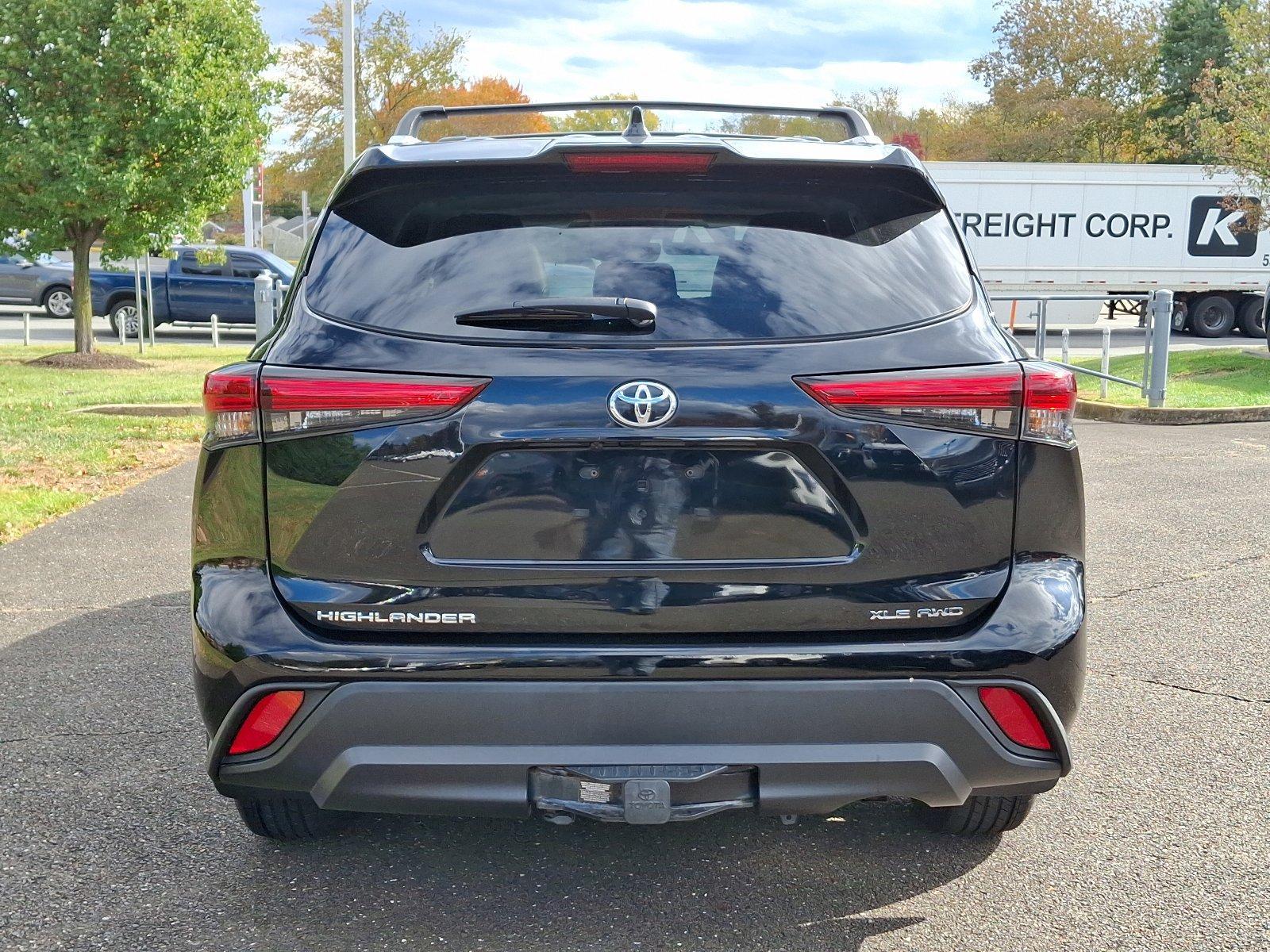 2022 Toyota Highlander Vehicle Photo in Trevose, PA 19053