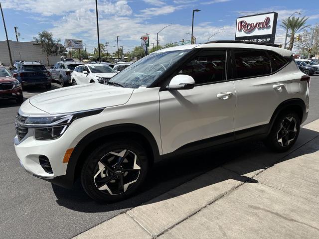 2025 Kia Seltos Vehicle Photo in Tucson, AZ 85712