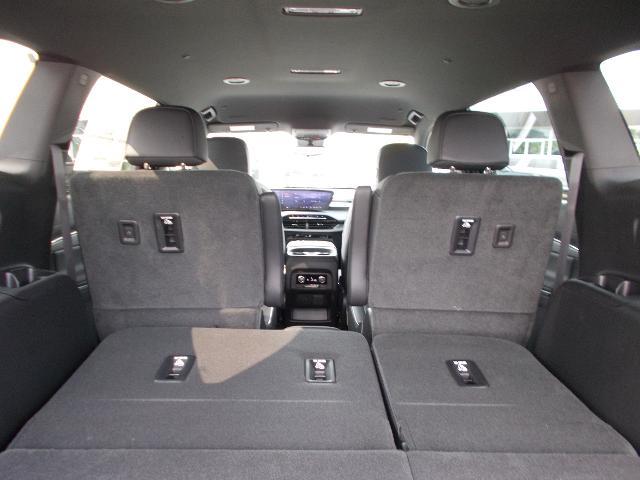 2026 Buick Enclave Vehicle Photo in LOWELL, MA 01852-4336