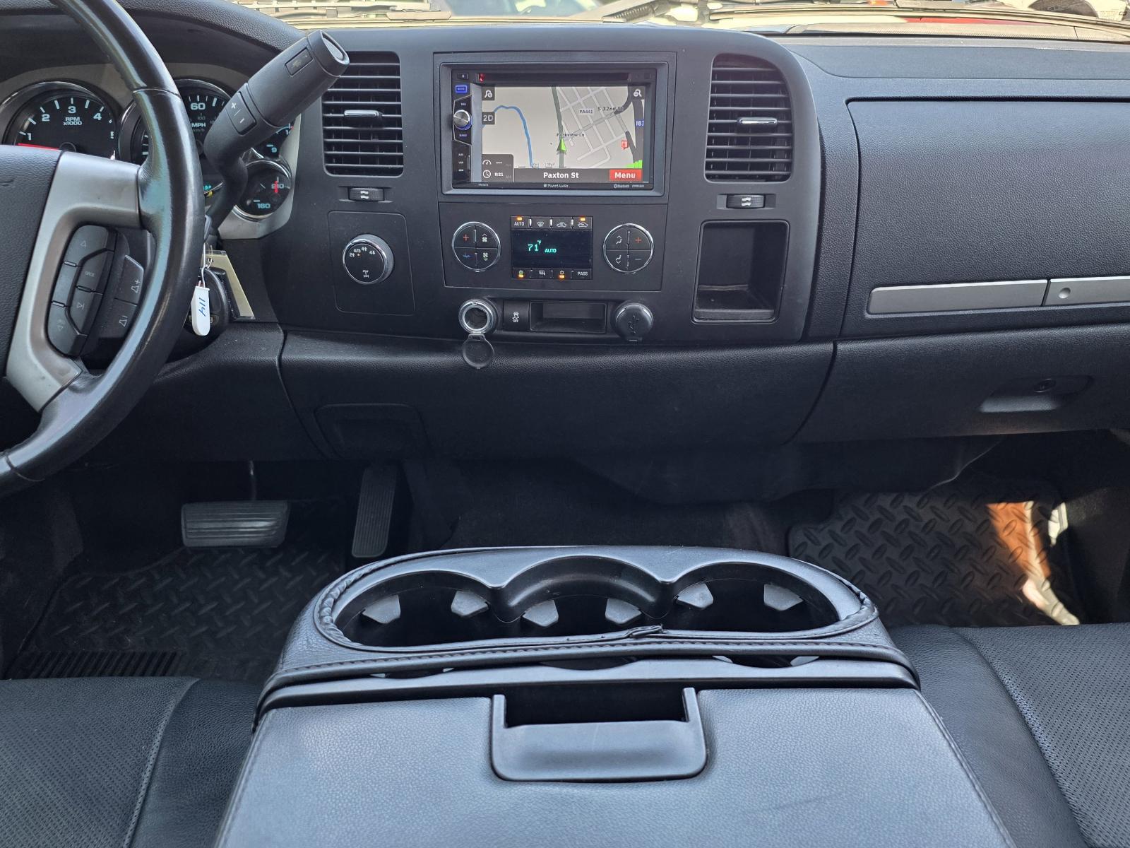 2013 Chevrolet Silverado 1500 Vehicle Photo in Harrisburg, PA 17111