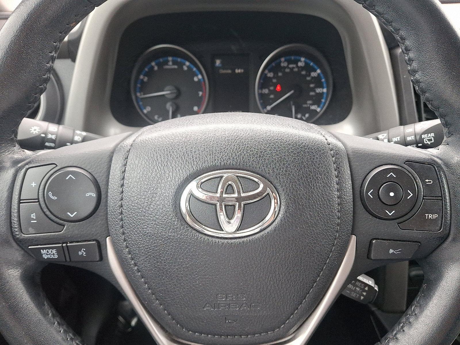 2018 Toyota RAV4 Vehicle Photo in Harrisburg, PA 17111