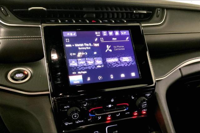 2024 Jeep Grand Cherokee L Vehicle Photo in Kansas City, MO 64114