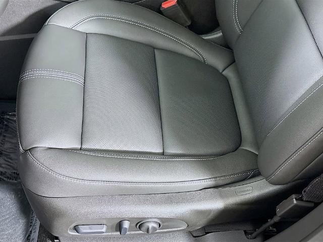 2025 Chevrolet Blazer Vehicle Photo in PUYALLUP, WA 98371-4149