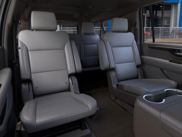 2025 Chevrolet Suburban Vehicle Photo in INDEPENDENCE, MO 64055-1314