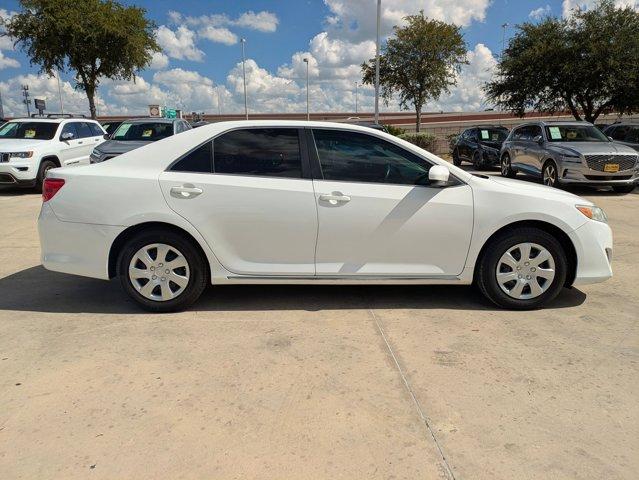2013 Toyota Camry Vehicle Photo in San Antonio, TX 78209
