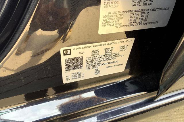 2024 GMC Sierra 1500 Vehicle Photo in TOPEKA, KS 66609-0000