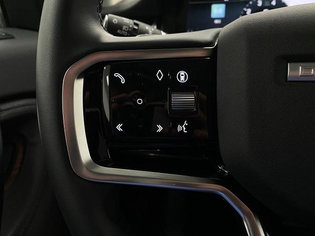 2025 Discovery Sport Vehicle Photo in Appleton, WI 54913