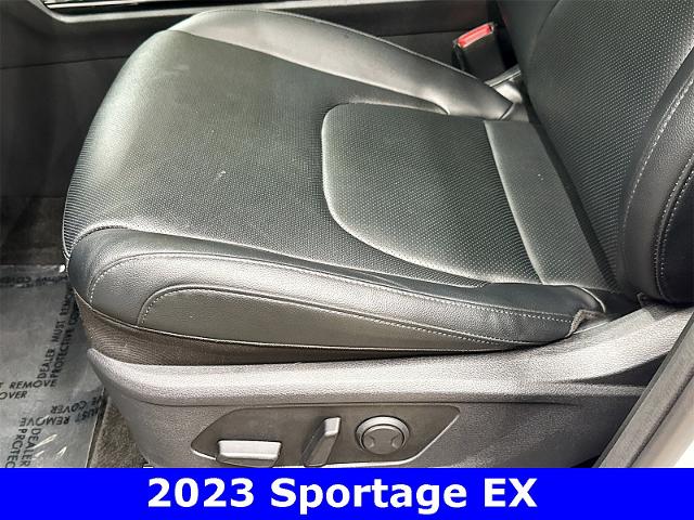 2023 Kia Sportage Vehicle Photo in EVERETT, WA 98203-5662