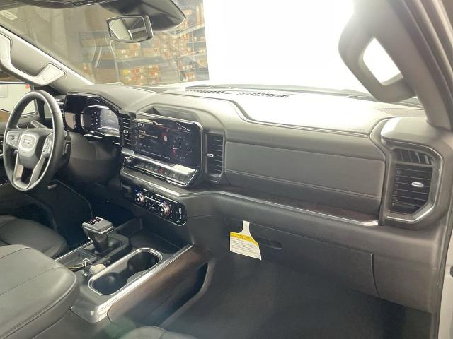2025 GMC Sierra 1500 Vehicle Photo in GILBERT, AZ 85297-0402