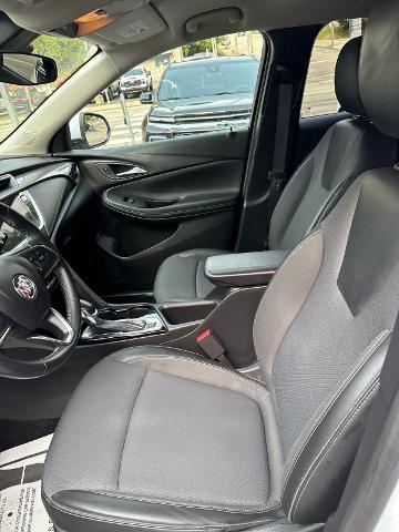 2022 Buick Encore GX Vehicle Photo in PITTSBURGH, PA 15226-1209
