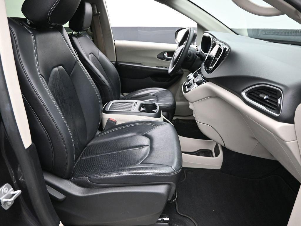 2022 Chrysler Pacifica Vehicle Photo in Cedar Rapids, IA 52402