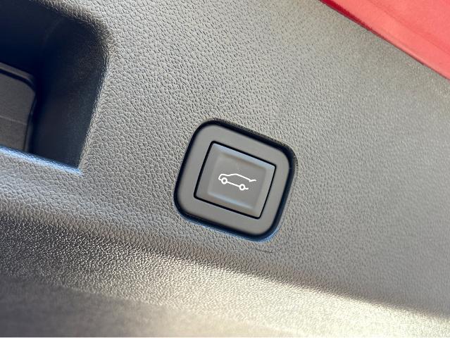 2025 Chevrolet Traverse Vehicle Photo in BEAUFORT, SC 29906-4218