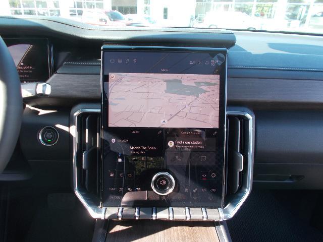 2026 GMC Acadia Vehicle Photo in LOWELL, MA 01852-4336