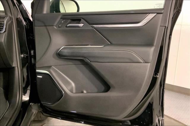 2025 GMC Acadia Vehicle Photo in INDEPENDENCE, MO 64055-1314