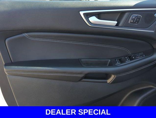 2022 Ford Edge Vehicle Photo in Merrillville, IN 46410