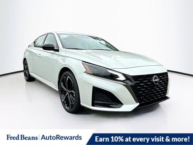 2025 Nissan Altima Vehicle Photo in Flemington, NJ 08822