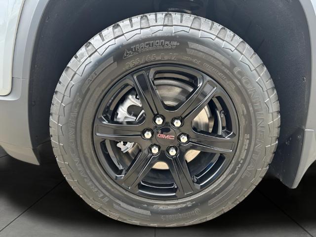 2023 GMC Acadia Vehicle Photo in MANITOWOC, WI 54220-5838