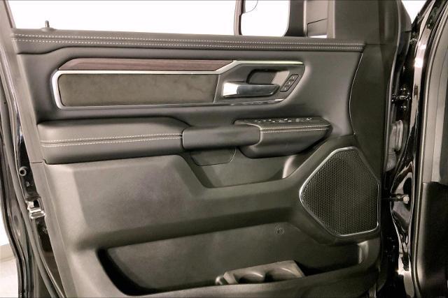 2025 Ram 1500 Vehicle Photo in INDEPENDENCE, MO 64055-1314