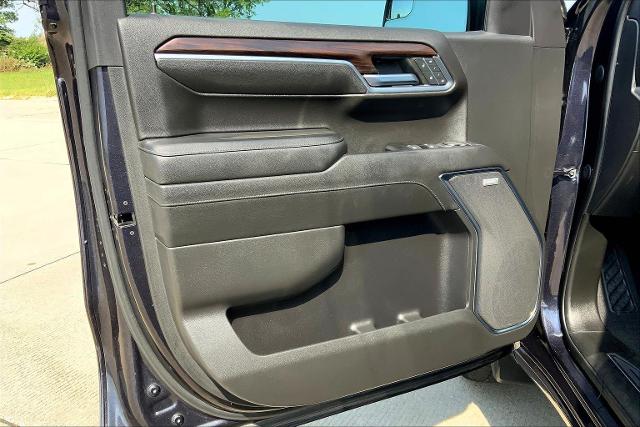 2022 GMC Sierra 1500 Vehicle Photo in TOPEKA, KS 66609-0000