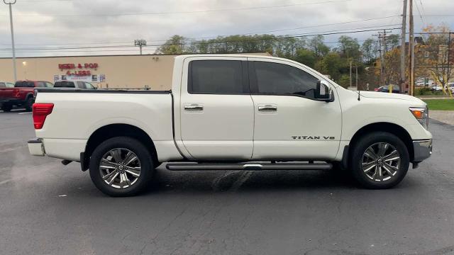 2019 Nissan Titan Vehicle Photo in MOON TOWNSHIP, PA 15108-2571
