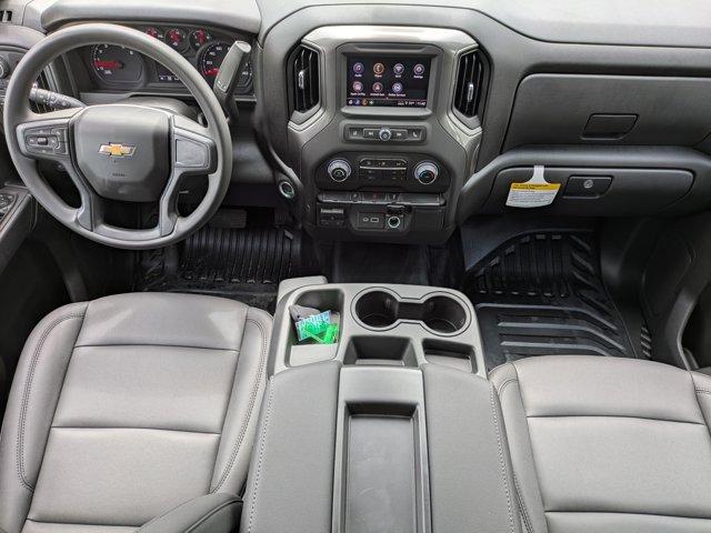 2025 Chevrolet Silverado 3500 HD Vehicle Photo in BRUNSWICK, GA 31525-1881