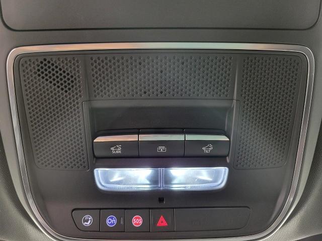 2024 Chevrolet Traverse Vehicle Photo in NEENAH, WI 54956-2243