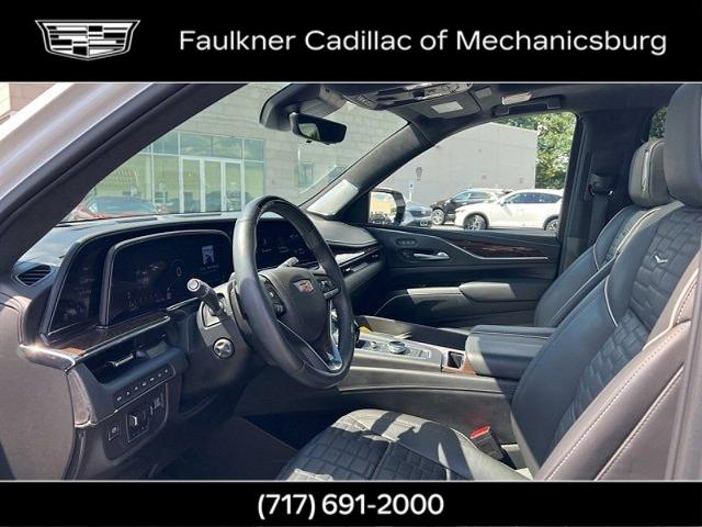 2023 Cadillac Escalade ESV Vehicle Photo in MECHANICSBURG, PA 17050-1707