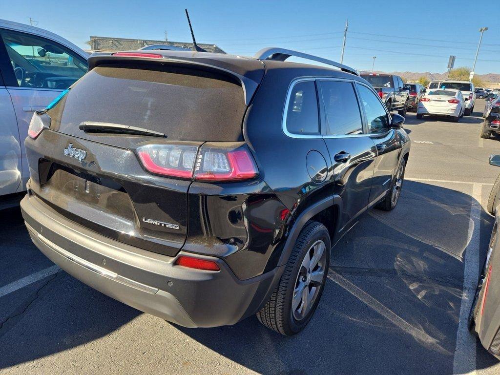 2019 Jeep Cherokee Vehicle Photo in Cedar Rapids, IA 52402