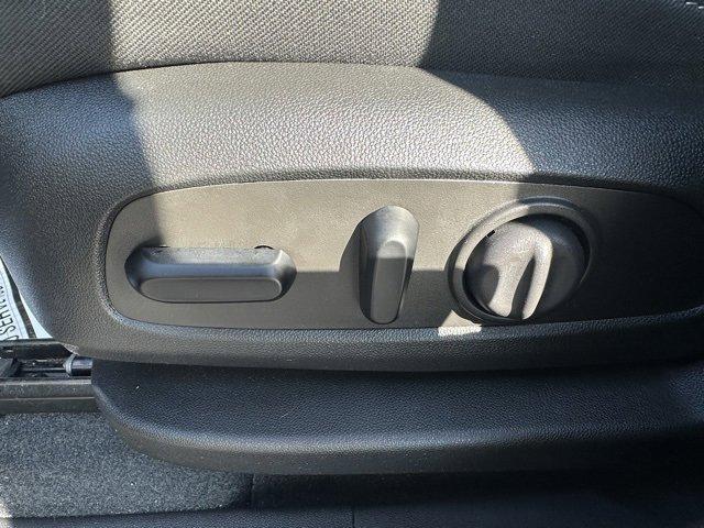2024 GMC Terrain Vehicle Photo in ROCHESTER HILLS, MI 48307-2741