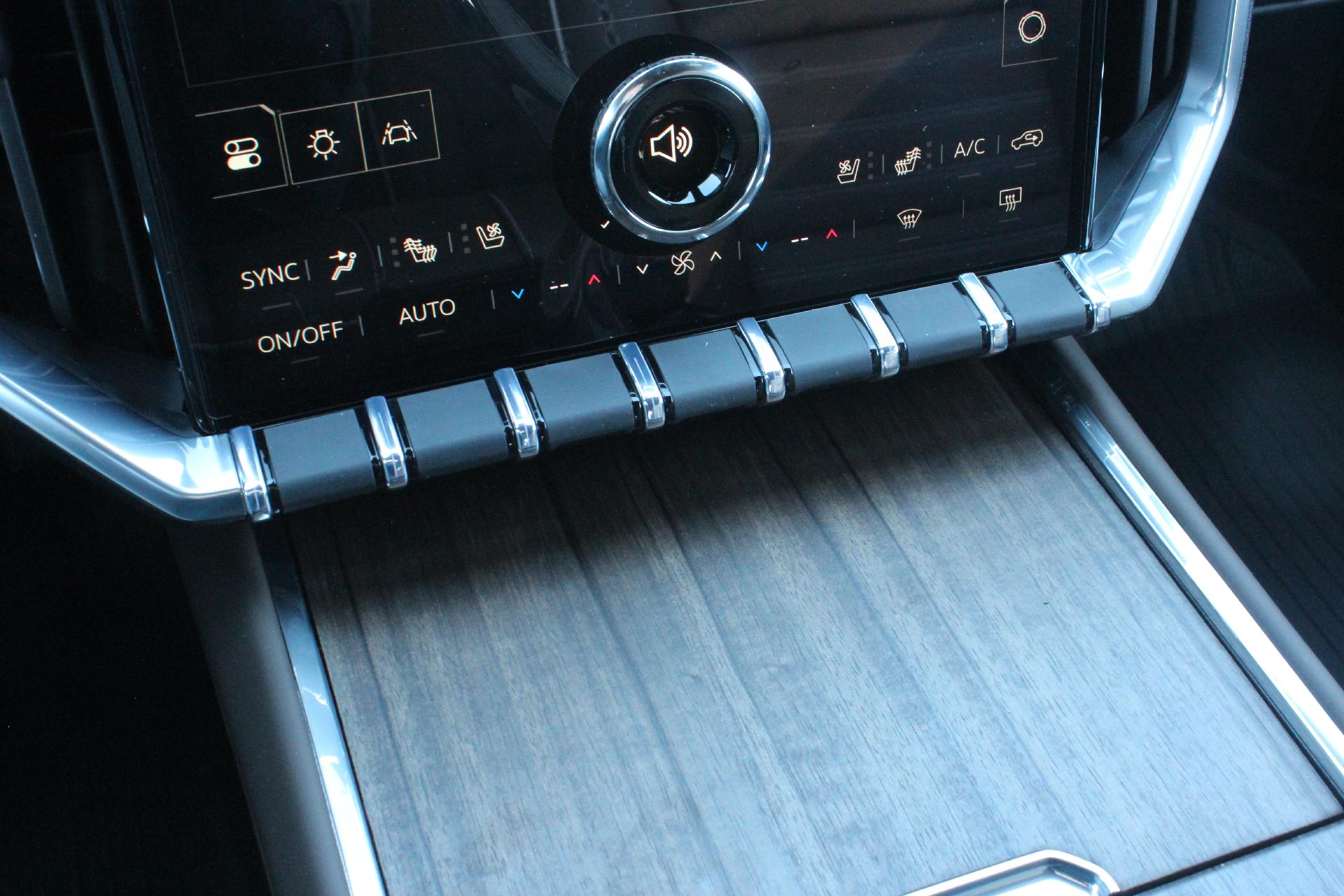 2026 GMC Acadia Vehicle Photo in AURORA, CO 80012-4011