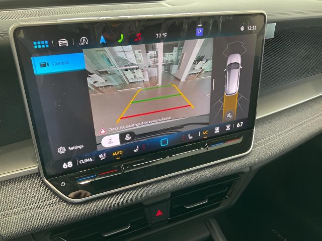 2025 Volkswagen Tiguan Vehicle Photo in Oshkosh, WI 54904