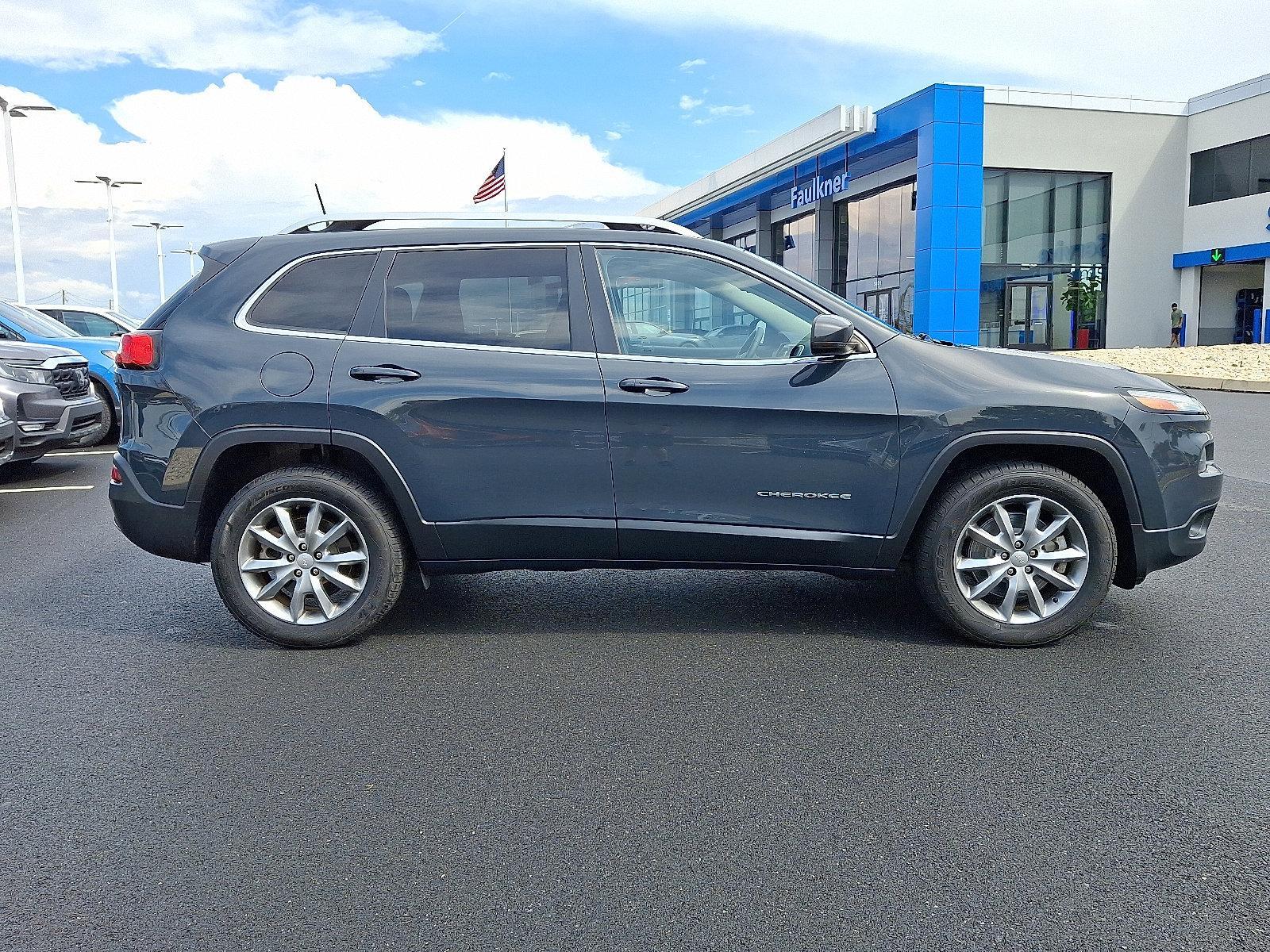 2018 Jeep Cherokee Vehicle Photo in Harrisburg, PA 17111