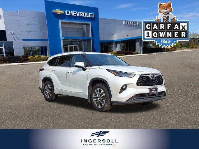2022 Toyota Highlander Vehicle Photo in DANBURY, CT 06810-5034