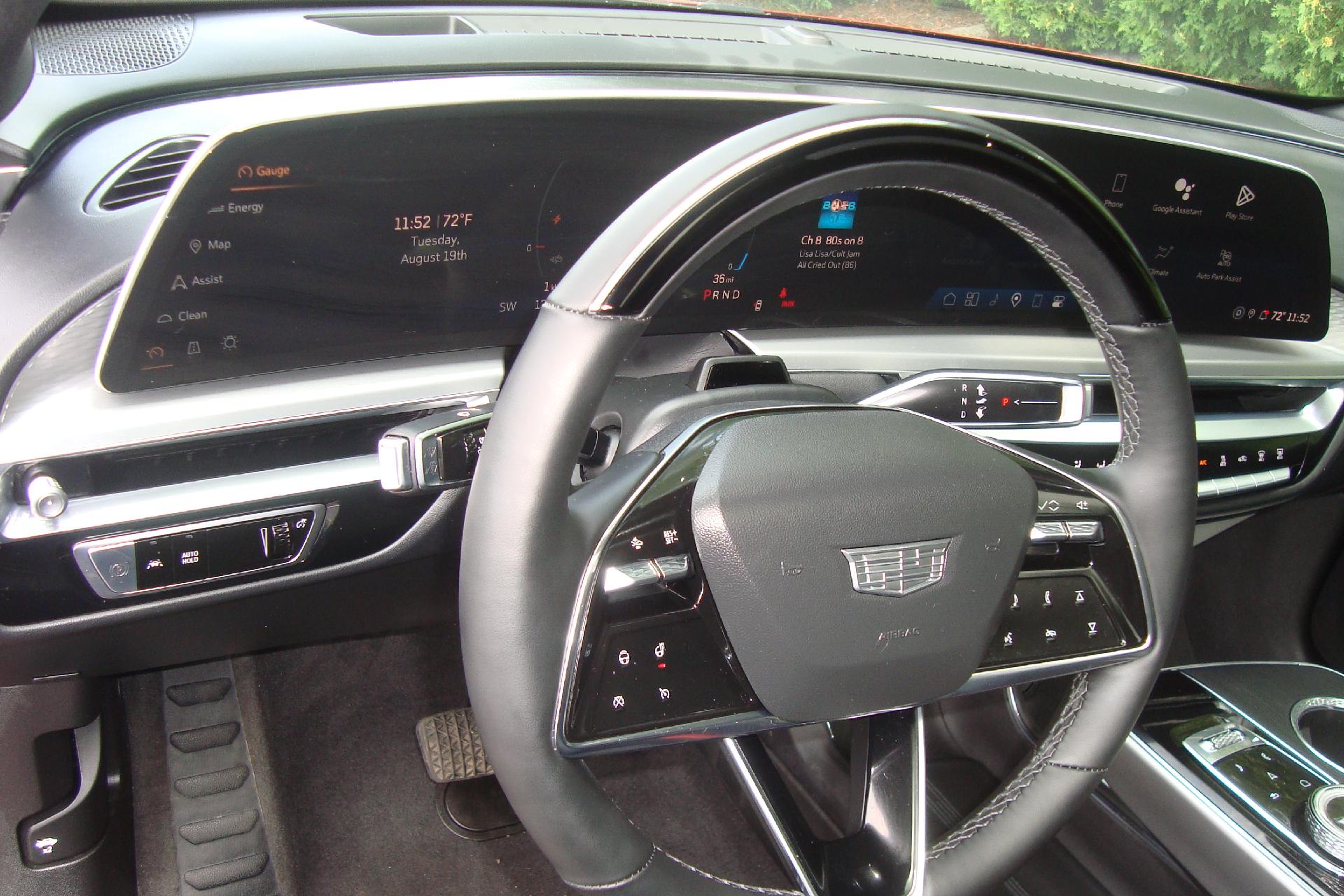 2024 Cadillac LYRIQ Vehicle Photo in PORTSMOUTH, NH 03801-4196