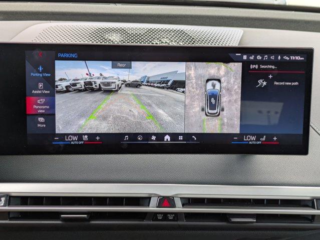 2025 BMW iX Vehicle Photo in BRUNSWICK, GA 31525-1881