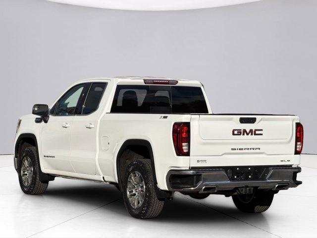 2021 GMC Sierra 1500 Vehicle Photo in LEOMINSTER, MA 01453-2952