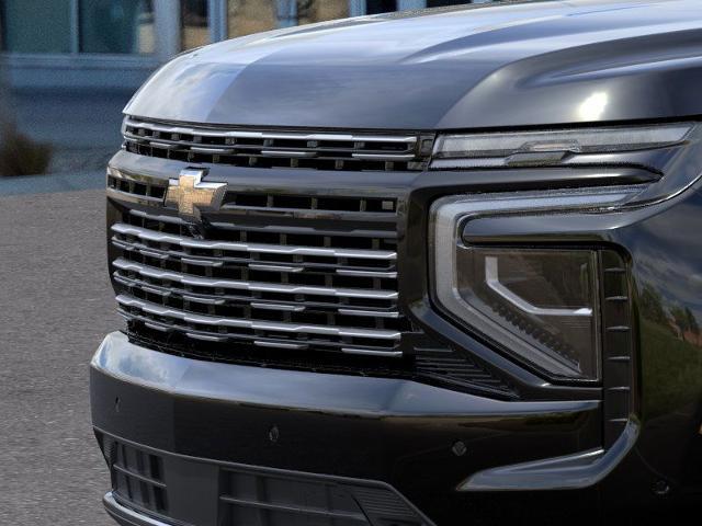 2025 Chevrolet Suburban Vehicle Photo in NEENAH, WI 54956-2243