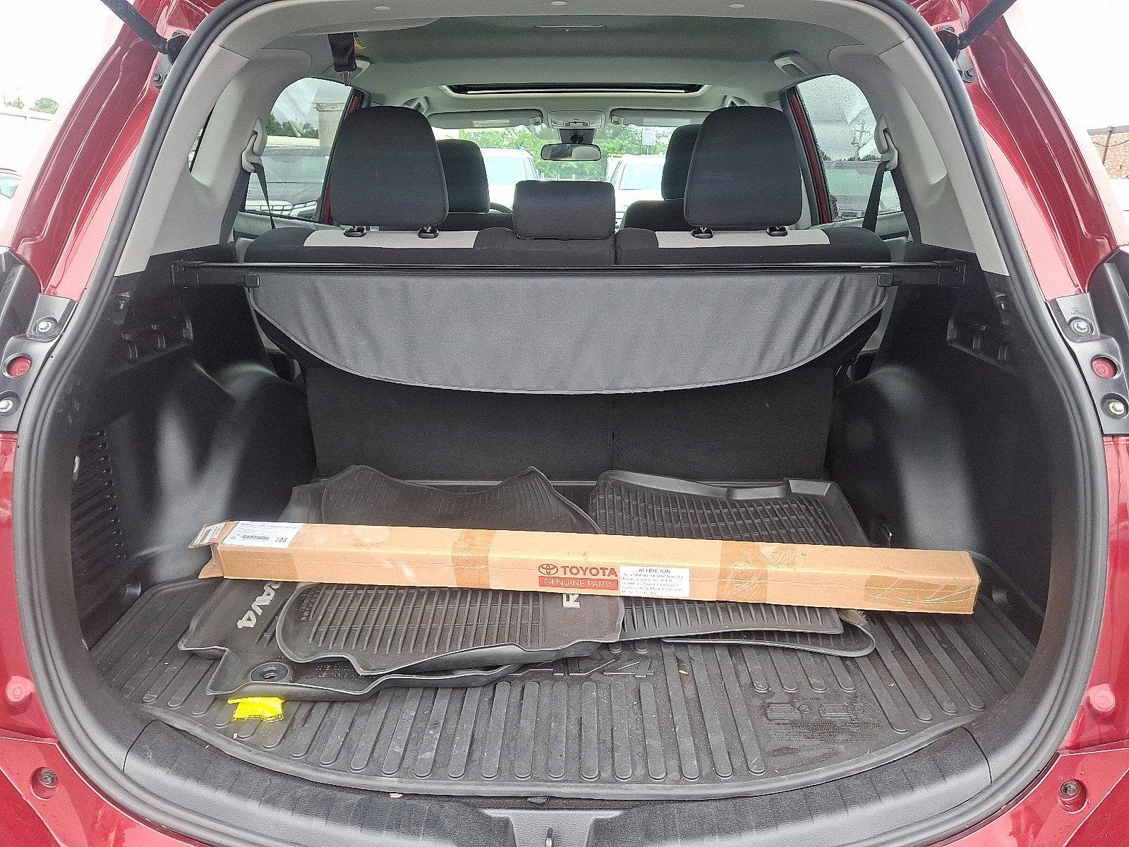 2018 Toyota RAV4 Vehicle Photo in Harrisburg, PA 17111