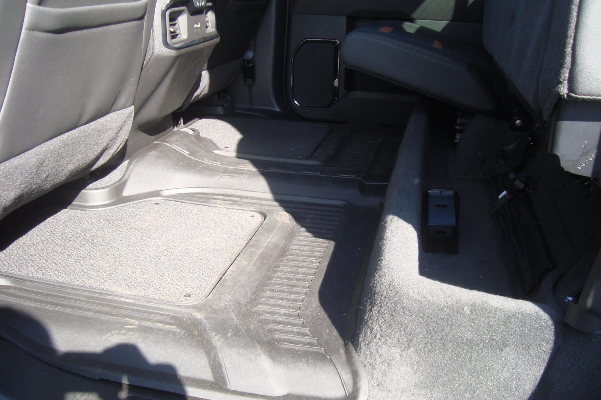 2025 GMC Sierra 3500HD Vehicle Photo in PORTSMOUTH, NH 03801-4196