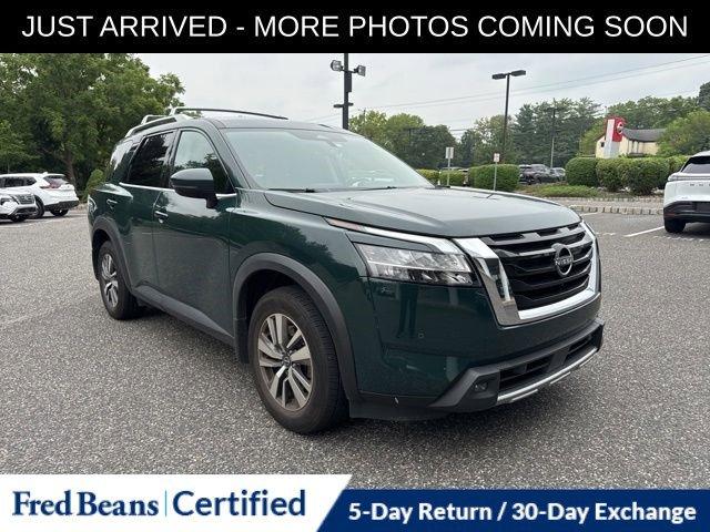 2023 Nissan Pathfinder Vehicle Photo in Flemington, NJ 08822