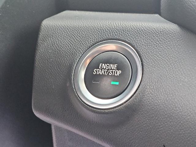 2022 GMC Terrain Vehicle Photo in TREVOSE, PA 19053-4984