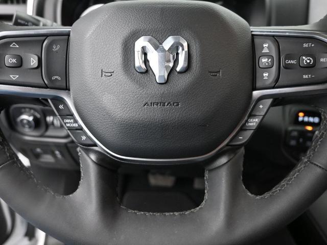 2025 Ram 1500 Vehicle Photo in Cedar Rapids, IA 52402