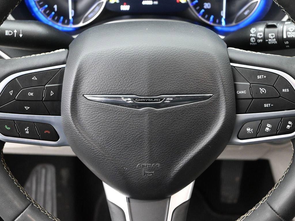 2022 Chrysler Pacifica Vehicle Photo in Cedar Rapids, IA 52402