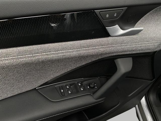 2025 Volkswagen Tiguan Vehicle Photo in Appleton, WI 54913