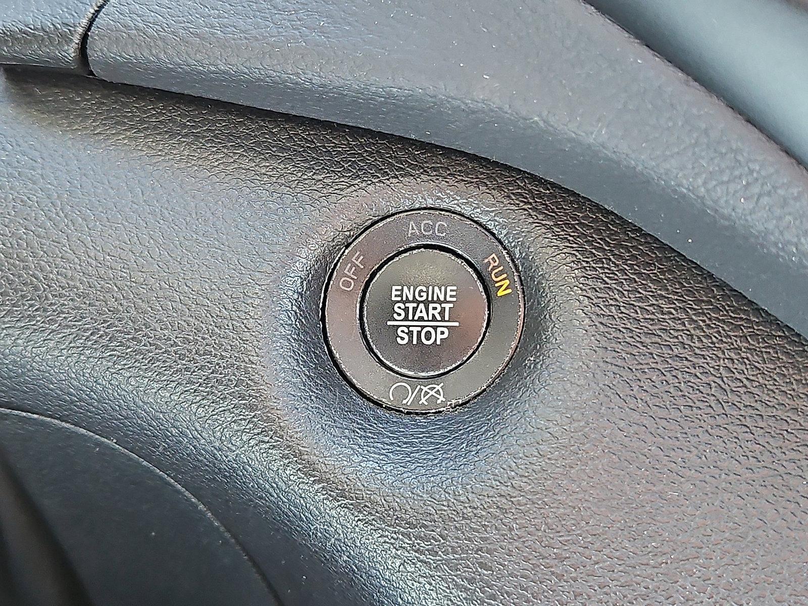 2021 Jeep Cherokee Vehicle Photo in Trevose, PA 19053