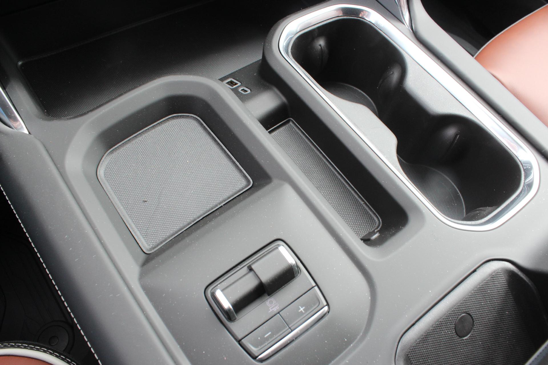 2026 GMC Sierra 3500 HD Vehicle Photo in AURORA, CO 80012-4011