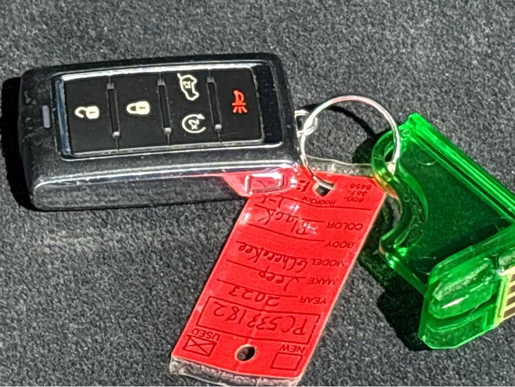 2023 Jeep Grand Cherokee Vehicle Photo in POOLER, GA 31322-3252