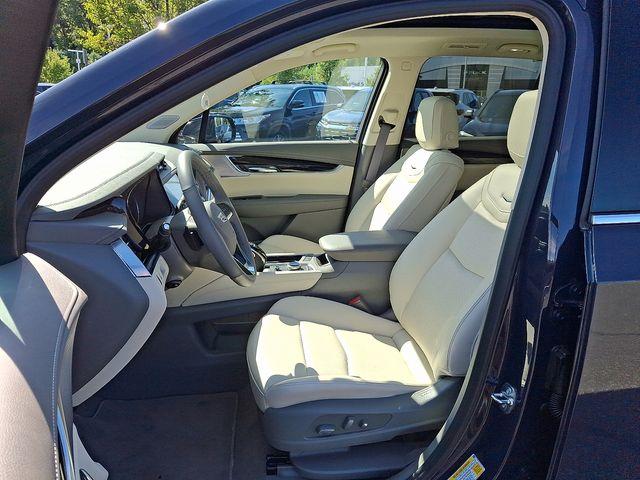 2025 Cadillac XT6 Vehicle Photo in DANBURY, CT 06810-5034