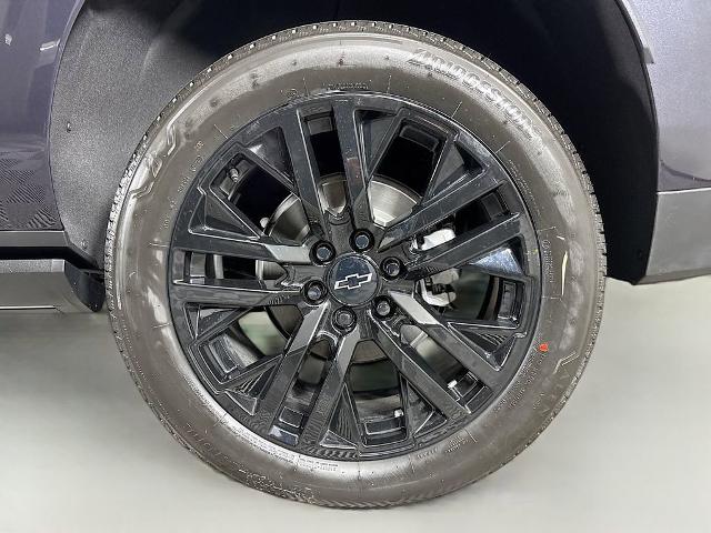 2025 Chevrolet Suburban Vehicle Photo in PUYALLUP, WA 98371-4149