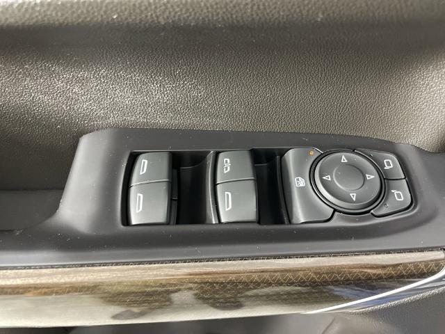 2021 Chevrolet Silverado 1500 Vehicle Photo in GILBERT, AZ 85297-0402